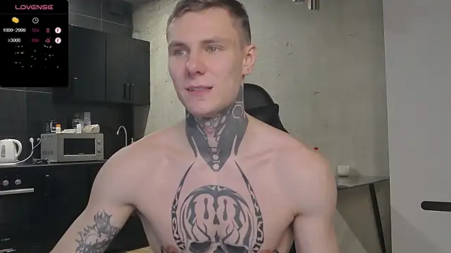 Snapshot of Lechery_boy chatting on 12.21.24 Lechery boy online show from 12.21.24