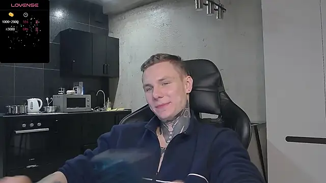 Snapshot of Lechery_boy chatting on 12.24.24 Lechery boy online show from 12.24.24