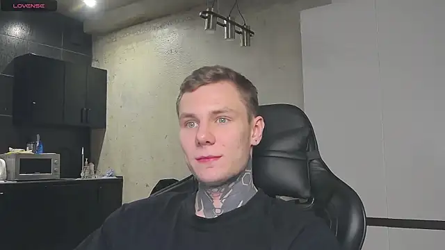 Snapshot of Lechery_boy chatting on 01.08.25 Lechery boy online show from 01.08.25