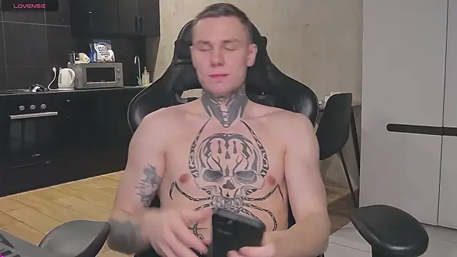 Snapshot of Lechery_boy chatting on 01.22.25 Lechery boy online show from 01.22.25