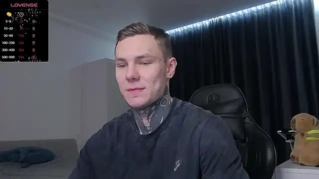 Snapshot of Lechery_boy chatting on 02.02.25 Lechery boy online show from 02.02.25