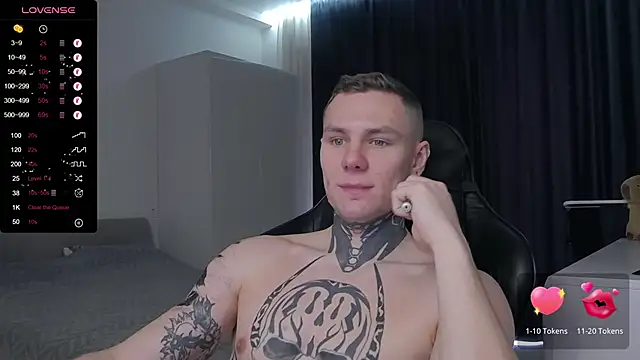 Snapshot of Lechery_boy chatting on 02.15.25 Lechery boy online show from 02.15.25