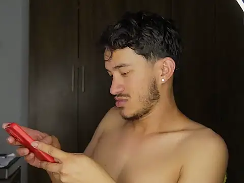 Snapshot of FelipheLive chatting on 02.11.26 FelipheLive online show from 02.11.26