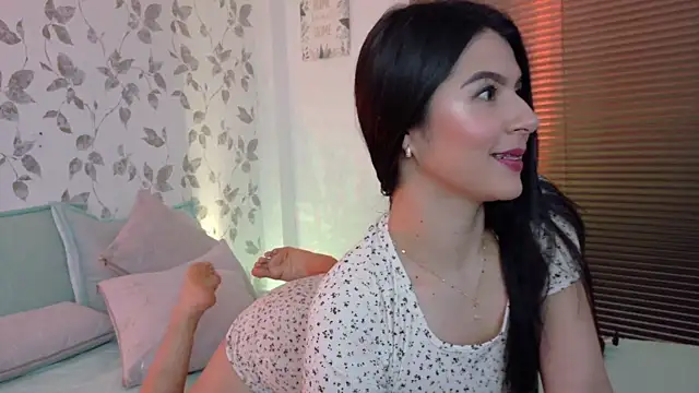 Nathaly-Lopez online show from 06.12.26