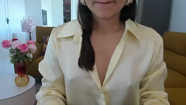 Snapshot of winterforu chatting on 05.16.26 winterforu online show from 05.16.26