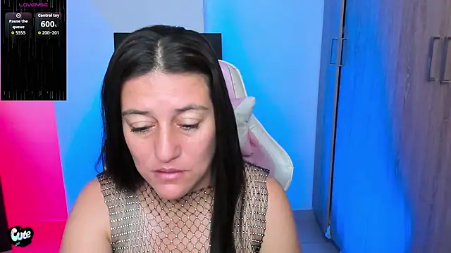 Saskyaa online show from 09.30.25