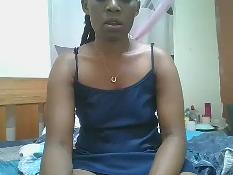 Sweetchoco5 online show from 10.17.25