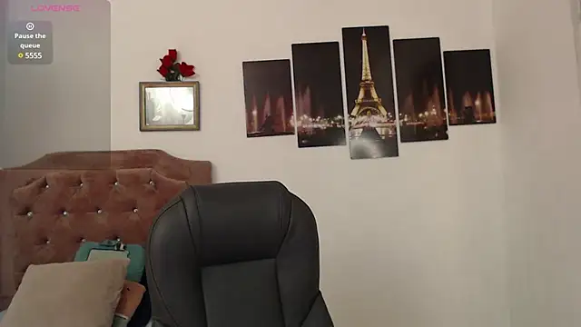 Snapshot of _Alice_Horny_Gh chatting on 01.22.25 Alice Horny Gh online show from 01.22.25