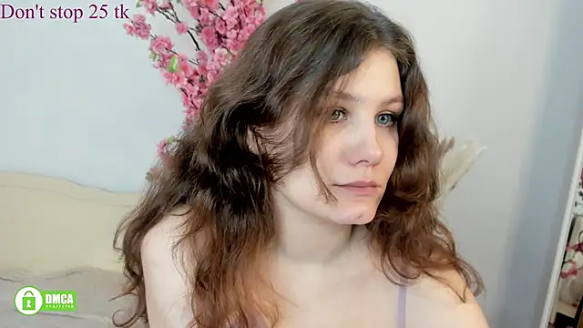 Snapshot of Charlotte_wow chatting on 01.25.25 Charlotte wow online show from 01.25.25