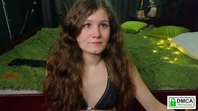 Snapshot of Charlotte_wow chatting on 01.26.25 Charlotte wow online show from 01.26.25