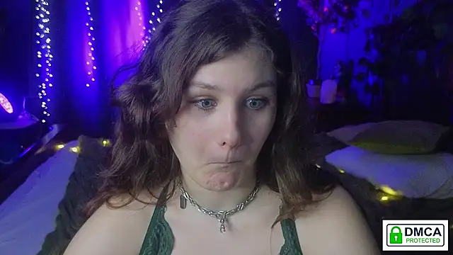 Snapshot of Charlotte_wow chatting on 02.01.25 Charlotte wow online show from 02.01.25