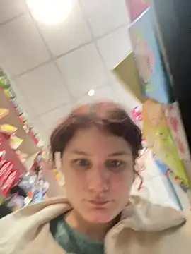 Snapshot of Charlotte_wow chatting on 01.19.26 Charlotte wow online show from 01.19.26