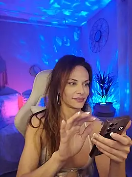Snapshot of Luna_Kitanna chatting on 07.05.26 Luna Kitanna online show from 07.05.26