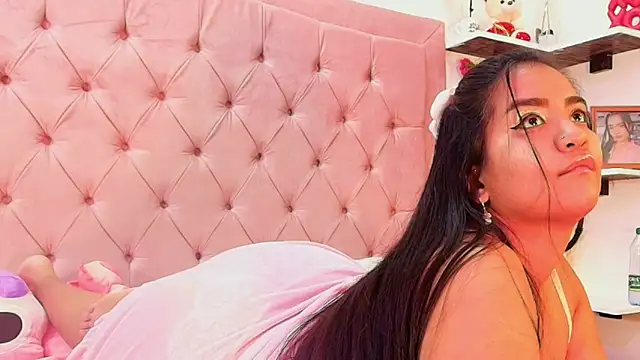 hannnasmith online show from 02.11.26