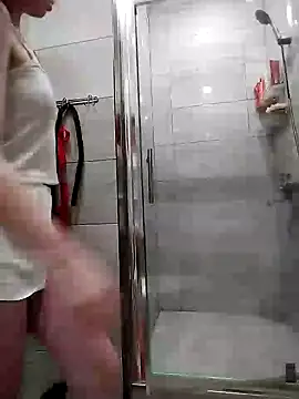 RubyAttwood online show from 03.21.25