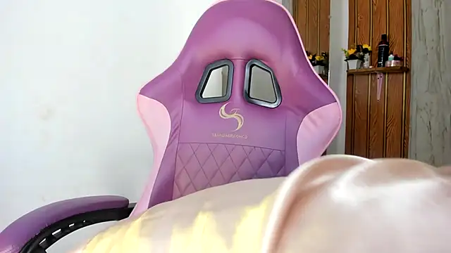 Alika01 online show from 01.19.26