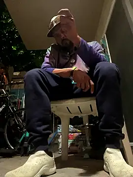 MrDickUdown24 7 online show from 01.12.26