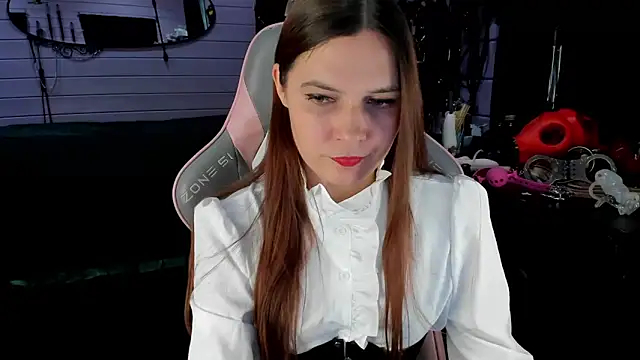 Snapshot of Stroynyash chatting on 05.31.26 Stroynyash online show from 05.31.26