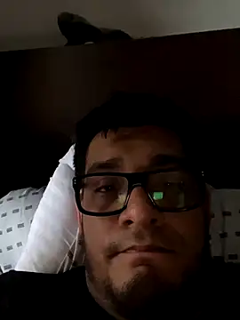 Snapshot of Diegoarb chatting on 10.31.25 Diegoarb online show from 10.31.25