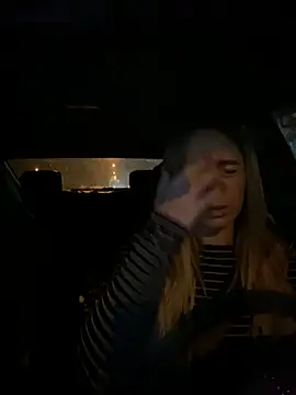 Snapshot of StasyWood chatting on 12.21.24 StasyWood online show from 12.21.24