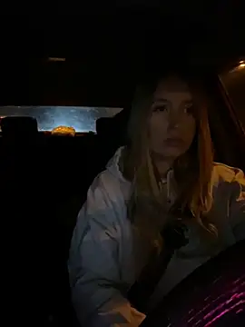 Snapshot of StasyWood chatting on 12.25.24 StasyWood online show from 12.25.24