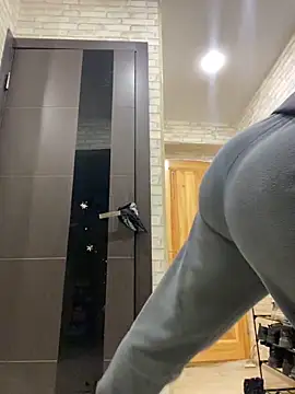 Snapshot of StasyWood chatting on 01.07.25 StasyWood online show from 01.07.25