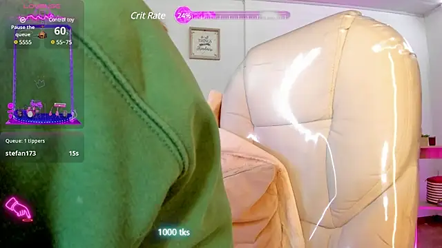 Snapshot of Tiarha chatting on 03.20.25 Tiarha online show from 03.20.25
