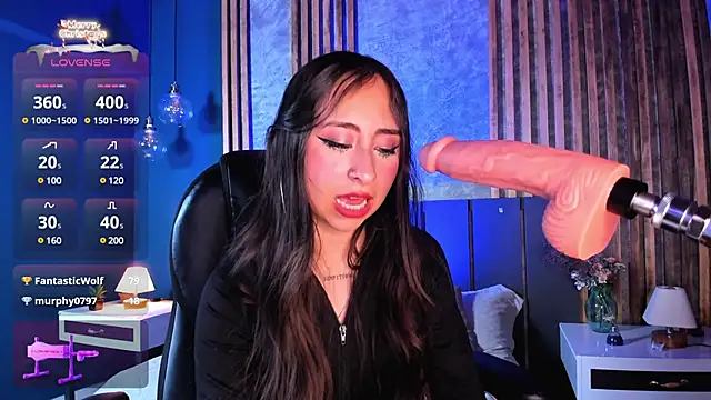 Snapshot of _cloe_martinez chatting on 12.23.24 cloe martinez online show from 12.23.24