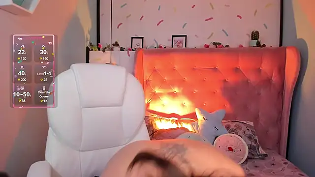 Snapshot of _cloe_martinez chatting on 02.02.25 cloe martinez online show from 02.02.25