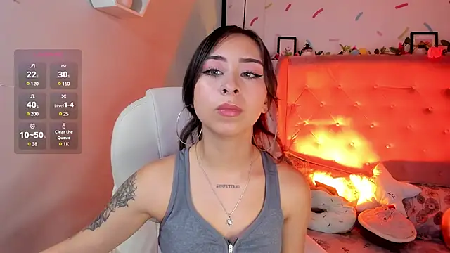 Snapshot of _cloe_martinez chatting on 03.01.25 cloe martinez online show from 03.01.25