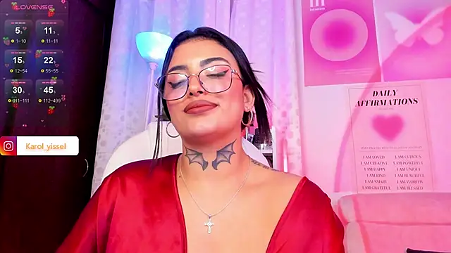 Hinataw33d01 online show from 12.17.24