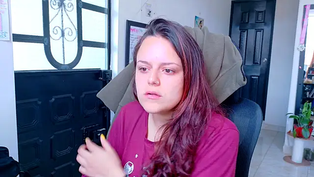 Scarletleon77 online show from 07.28.26