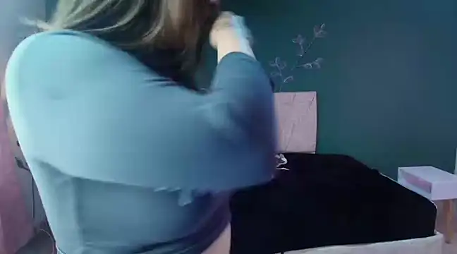 MariamCute  online show from 02.22.25