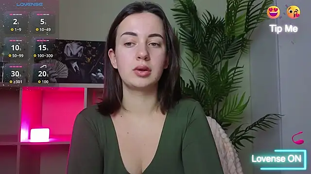 SweetieKendl online show from 02.26.26