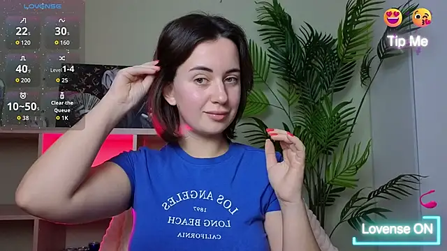 SweetieKendl online show from 03.15.26