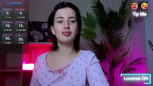 SweetieKendl online show from 04.27.26