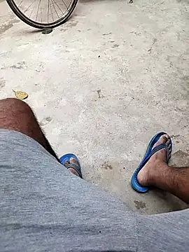 findmemylove online show from 11.29.25