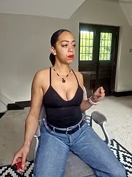 QueenTricks1 online show from 04.16.26