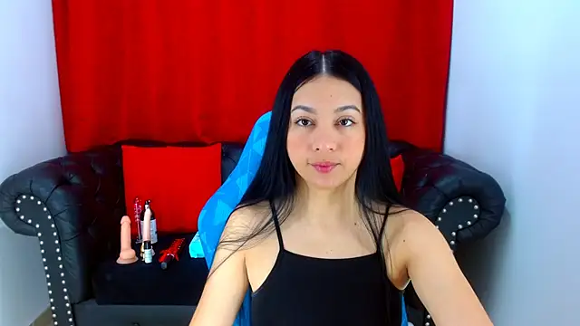 Lila Pinky online show from 02.13.25