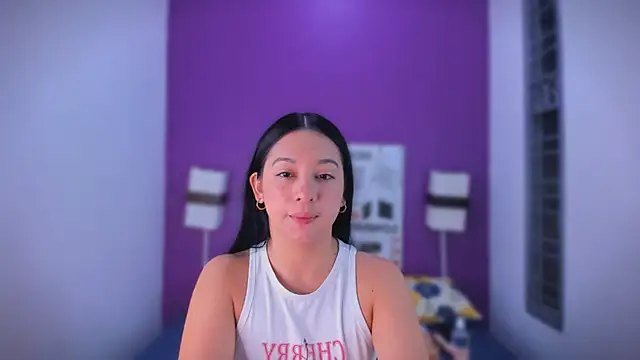 Lila Pinky online show from 11.10.25