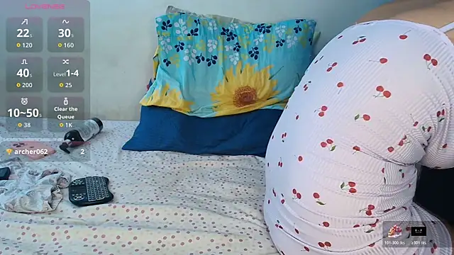 mrsmaira online show from 07.26.26