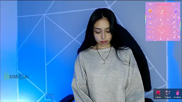 lilylouisee online show from 04.25.26