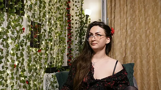 NaughtYHomemadE online show from 06.12.26