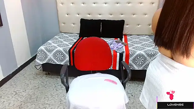 Hazel donna online show from 02.25.25