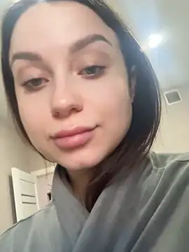 Snapshot of ellie_ssexy chatting on 10.17.25 ellie ssexy online show from 10.17.25