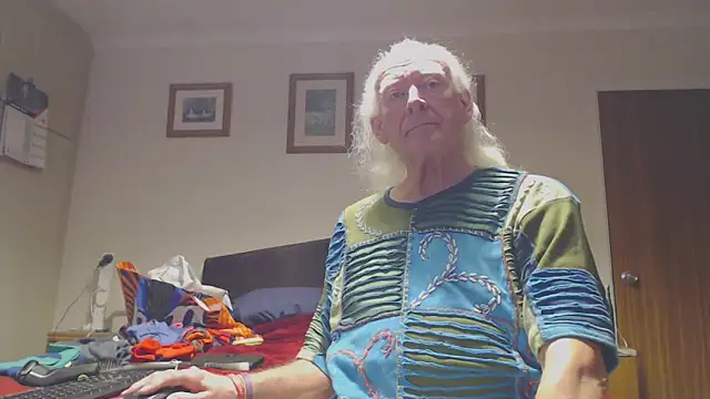 WaverlyKernow online show from 02.06.26