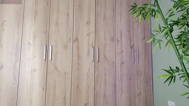 Snapshot of were-Naughty chatting on 01.25.25 were-Naughty online show from 01.25.25