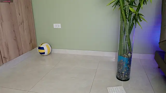 Snapshot of were-Naughty chatting on 01.31.25 were-Naughty online show from 01.31.25