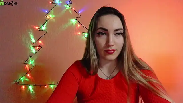 Snapshot of cute__angell chatting on 12.25.24 cute  angell online show from 12.25.24
