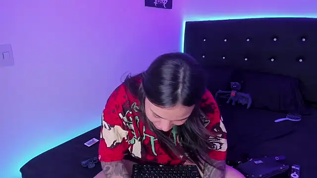 sweett dirty online show from 05.17.26